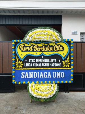 Papan Bunga Duka di Seberuang